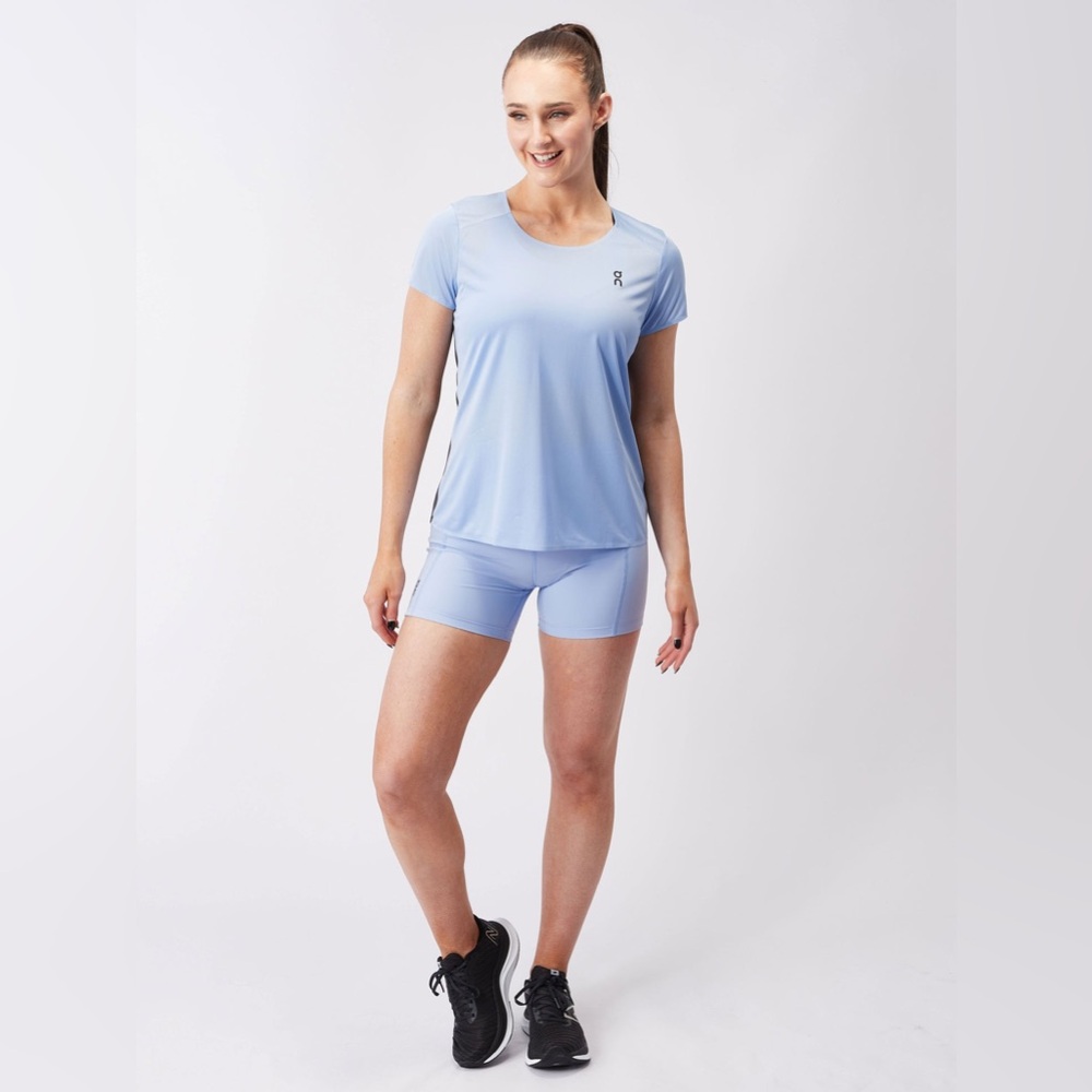 ON Women's Performance-T Stratosphere |